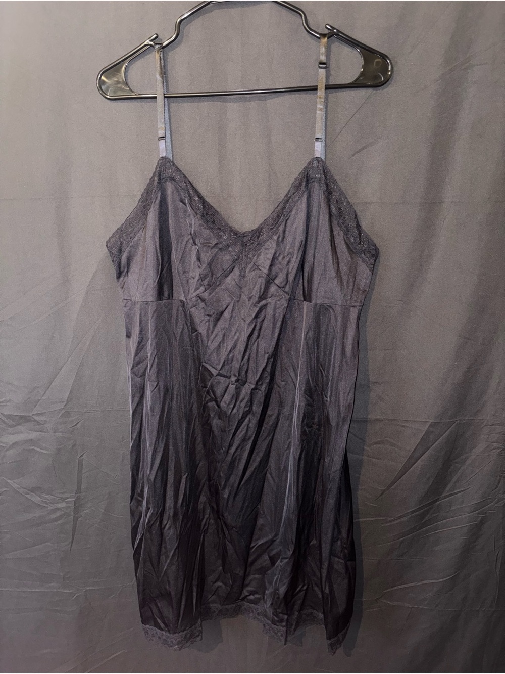 Vanity Fair Rosette Lace Full Slip Dress